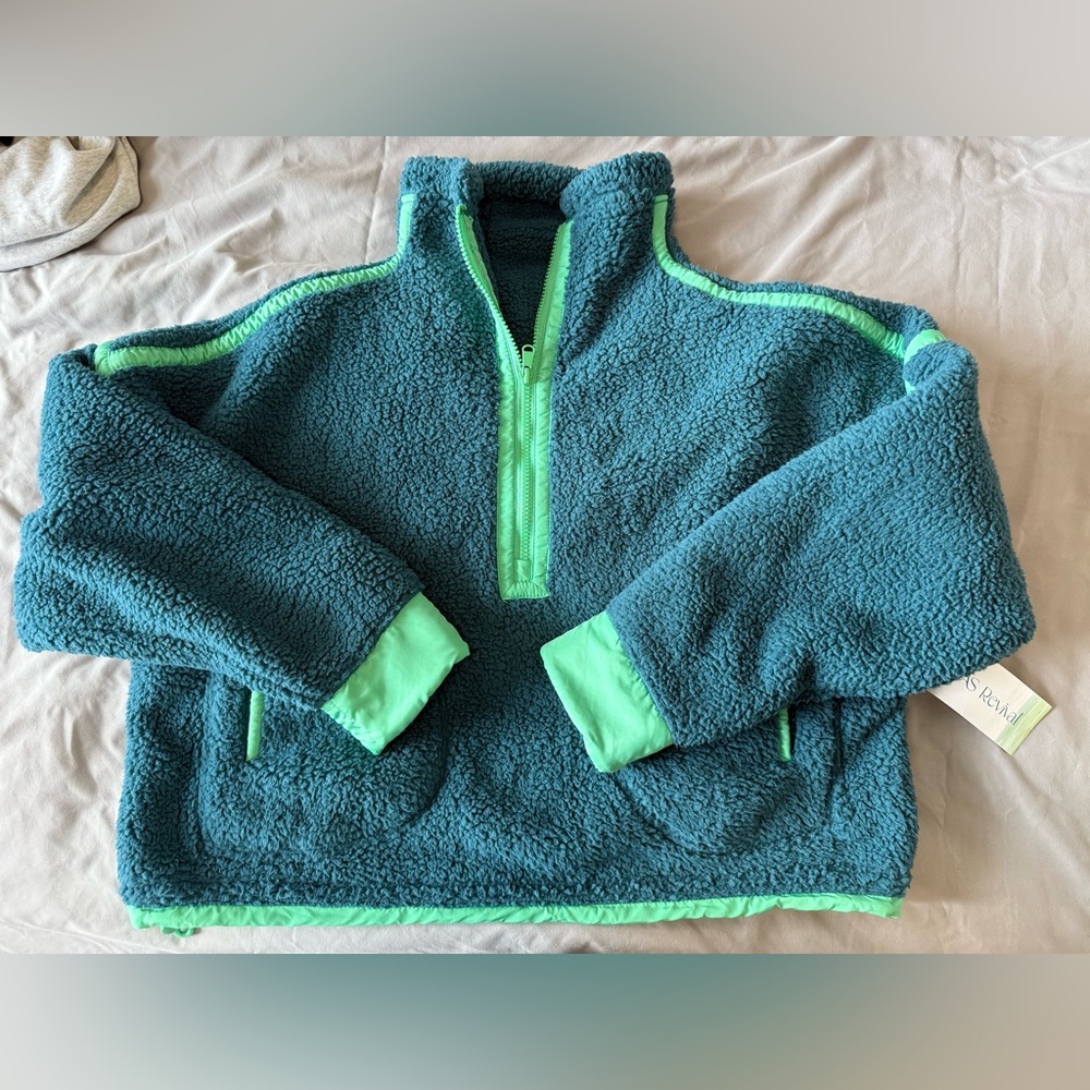 Women’s Cozy Fleece Pullover - Teal and Lime